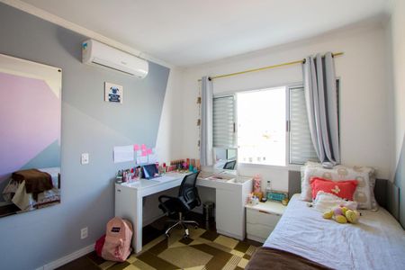 Quarto 2 de casa à venda com 3 quartos, 250m² em Vila Floresta, Santo André