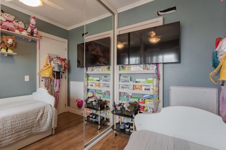 Quarto de apartamento à venda com 2 quartos, 81m² em São Geraldo, Porto Alegre