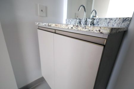 Apartamento para alugar com 70m², 2 quartos e 1 vagaBanheiro Suíte