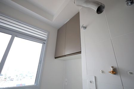 Apartamento para alugar com 70m², 2 quartos e 1 vagaÁrea de Serviço