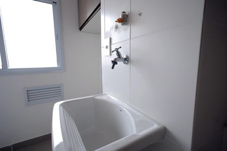 Apartamento para alugar com 70m², 2 quartos e 1 vagaÁrea de Serviço