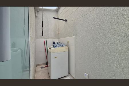 Apartamento à venda com 53m², 2 quartos e 1 vaga Apartamento à venda com 53m², 2 quartos e 1 vagaLavanderia