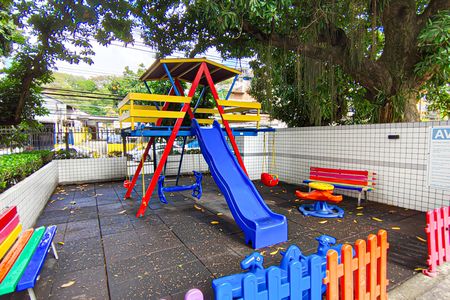 Apartamento à venda com 60m², 3 quartos e sem vagaÁrea comum