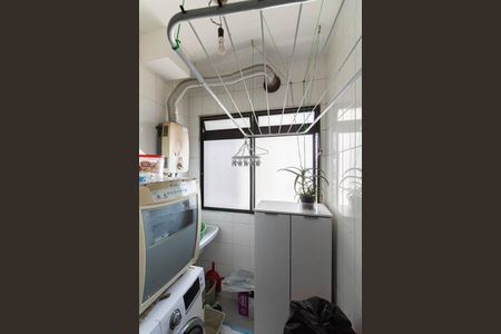 Apartamento à venda com 63m², 3 quartos e 1 vaga Apartamento à venda com 63m², 3 quartos e 1 vagaÁrea de Serviço