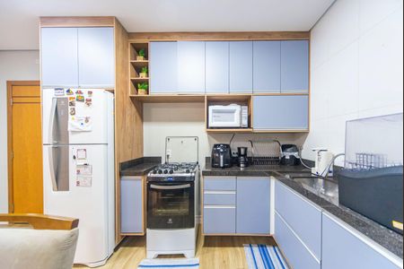 Apartamento à venda com 67m², 2 quartos e 2 vagas Apartamento à venda com 67m², 2 quartos e 2 vagasCozinha
