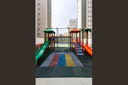 Apartamento à venda com 115m², 3 quartos e 3 vagas Apartamento à venda com 115m², 3 quartos e 3 vagasÁrea comum