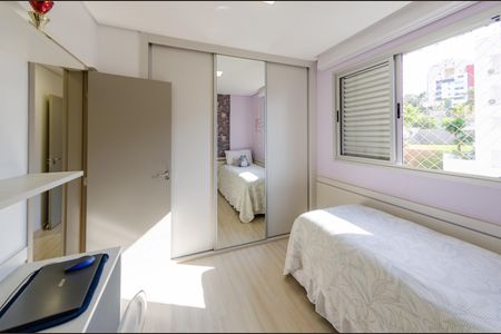 Apartamento à venda com 115m², 3 quartos e 3 vagas Apartamento à venda com 115m², 3 quartos e 3 vagasQuarto 1