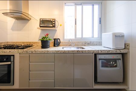 Apartamento à venda com 115m², 3 quartos e 3 vagas Apartamento à venda com 115m², 3 quartos e 3 vagasCozinha