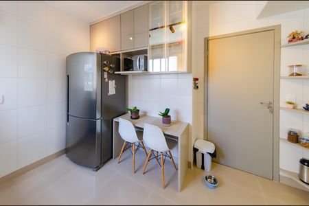 Apartamento à venda com 115m², 3 quartos e 3 vagas Apartamento à venda com 115m², 3 quartos e 3 vagasCozinha