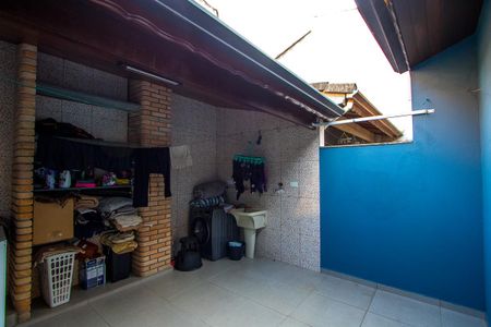 Casa à venda com 125m², 3 quartos e 2 vagas Casa à venda com 125m², 3 quartos e 2 vagasÁrea de serviço
