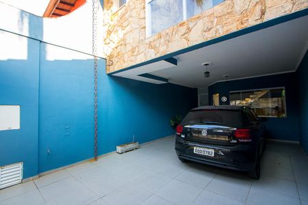 Casa à venda com 125m², 3 quartos e 2 vagas Casa à venda com 125m², 3 quartos e 2 vagasGaragem