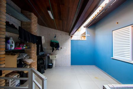 Casa à venda com 125m², 3 quartos e 2 vagas Casa à venda com 125m², 3 quartos e 2 vagasÁrea de serviço