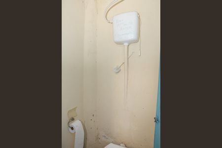 Casa à venda com 113m², 3 quartos e 1 vaga Casa à venda com 113m², 3 quartos e 1 vagaBanheiro de serviço