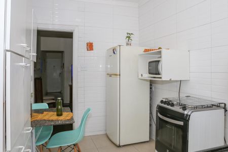 Casa à venda com 113m², 3 quartos e 1 vaga Casa à venda com 113m², 3 quartos e 1 vagaCozinha
