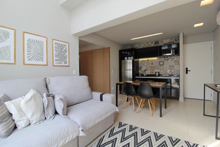 Apartamento à venda com 70m², 1 quarto e 1 vagaSala/Cozinha