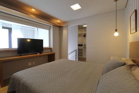 Quarto Suíte de apartamento à venda com 1 quarto, 70m² em Vila Olímpia, São Paulo