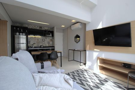 Sala/Cozinha de apartamento à venda com 1 quarto, 70m² em Vila Olímpia, São Paulo