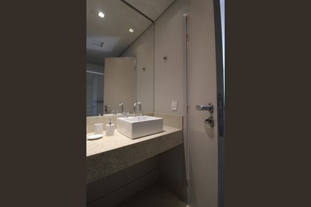 Apartamento à venda com 70m², 1 quarto e 1 vagaBanheiro da Suíte