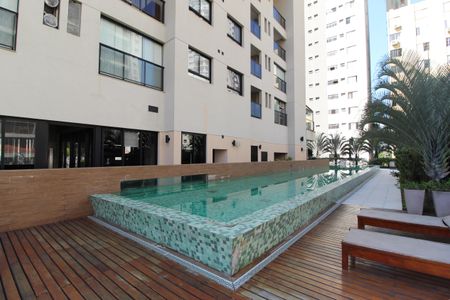 Apartamento à venda com 70m², 1 quarto e 1 vagaÁrea Comum - Piscina