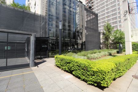 Apartamento à venda com 70m², 1 quarto e 1 vagaFachada e Portaria