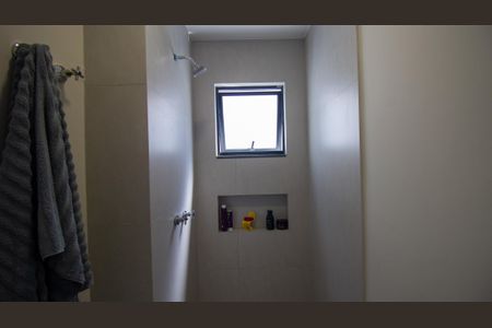 Casa de condomínio à venda com 214m², 4 quartos e 2 vagas Casa de condomínio à venda com 214m², 4 quartos e 2 vagasBanheiro da Suíte 3