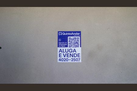 Casa de condomínio à venda com 214m², 4 quartos e 2 vagas Casa de condomínio à venda com 214m², 4 quartos e 2 vagasPlaquinha