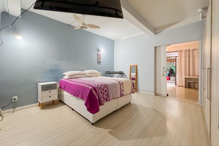 Casa à venda com 160m², 4 quartos e sem vaga Casa à venda com 160m², 4 quartos e sem vagaQuarto 3