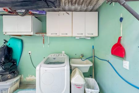 Casa à venda com 160m², 4 quartos e sem vaga Casa à venda com 160m², 4 quartos e sem vagaÁrea de Serviço 2