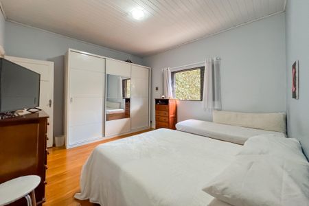 Casa à venda com 160m², 4 quartos e sem vaga Casa à venda com 160m², 4 quartos e sem vagaQuarto 2