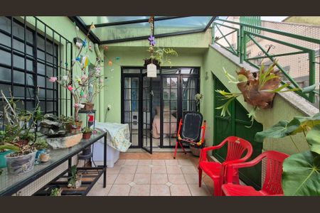 Casa à venda com 180m², 3 quartos e 2 vagasArea externa