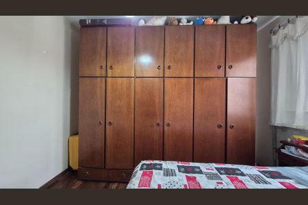 Casa à venda com 180m², 3 quartos e 2 vagasQuarto 2