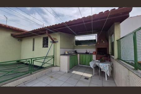 Casa à venda com 180m², 3 quartos e 2 vagasArea externa