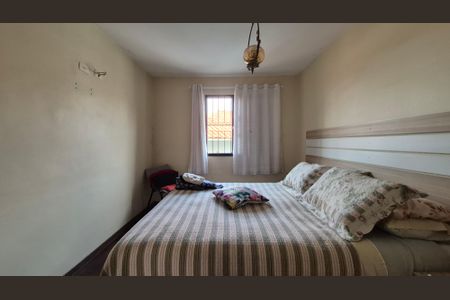 Casa à venda com 180m², 3 quartos e 2 vagasSuíte