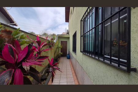 Casa à venda com 180m², 3 quartos e 2 vagasArea externa
