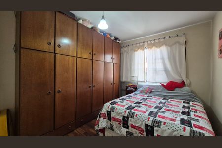 Casa à venda com 180m², 3 quartos e 2 vagasQuarto 2