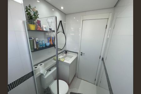 Apartamento à venda com 61m², 2 quartos e 1 vaga Apartamento à venda com 61m², 2 quartos e 1 vagaBanheiro 1
