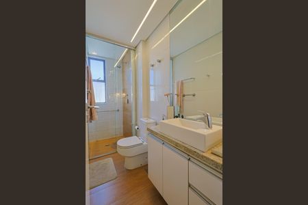 Apartamento à venda com 100m², 2 quartos e 2 vagasBanheiro