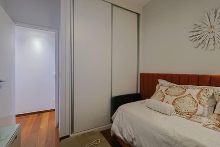 Apartamento à venda com 100m², 2 quartos e 2 vagasQuarto 1