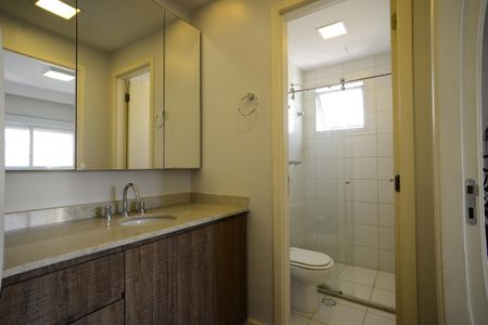 Apartamento à venda com 52m², 1 quarto e 2 vagasBanheiro do Quarto 2