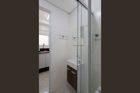 Apartamento para alugar com 142m², 3 quartos e 2 vagas Apartamento para alugar com 142m², 3 quartos e 2 vagasBanheiro de serviço