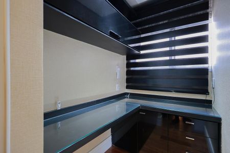 Apartamento para alugar com 142m², 3 quartos e 2 vagas Apartamento para alugar com 142m², 3 quartos e 2 vagasEscritório