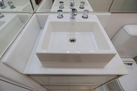 Apartamento para alugar com 142m², 3 quartos e 2 vagas Apartamento para alugar com 142m², 3 quartos e 2 vagasBanheiro da Suíte 2