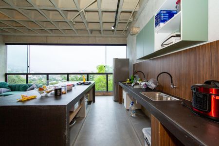 Casa à venda com 320m², 4 quartos e 4 vagasCOZINHA