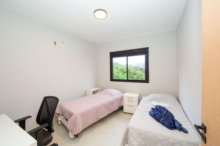 Casa à venda com 320m², 4 quartos e 4 vagasQUARTO3