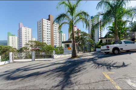 Apartamento à venda com 65m², 2 quartos e 1 vagaFachada