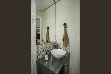 Lavabo de casa à venda com 3 quartos, 161m² em Vila Scarpelli, Santo André