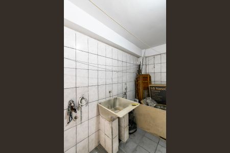 Casa para alugar com 60m², 1 quarto e 1 vaga Casa para alugar com 60m², 1 quarto e 1 vagaÁrea de Serviço