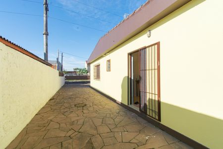 Casa à venda com 100m², 3 quartos e sem vagaÁrea comum