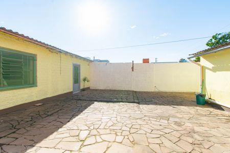 Casa à venda com 100m², 3 quartos e sem vagaÁrea comum