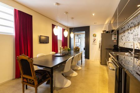 Apartamento à venda com 200m², 2 quartos e 2 vagas Apartamento à venda com 200m², 2 quartos e 2 vagasCozinha